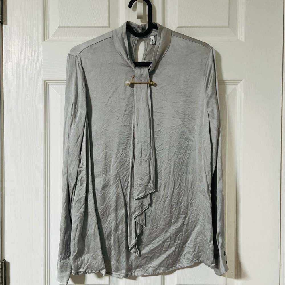 Elegant Lilysilk Gray Silver Blouse with Tie Detail